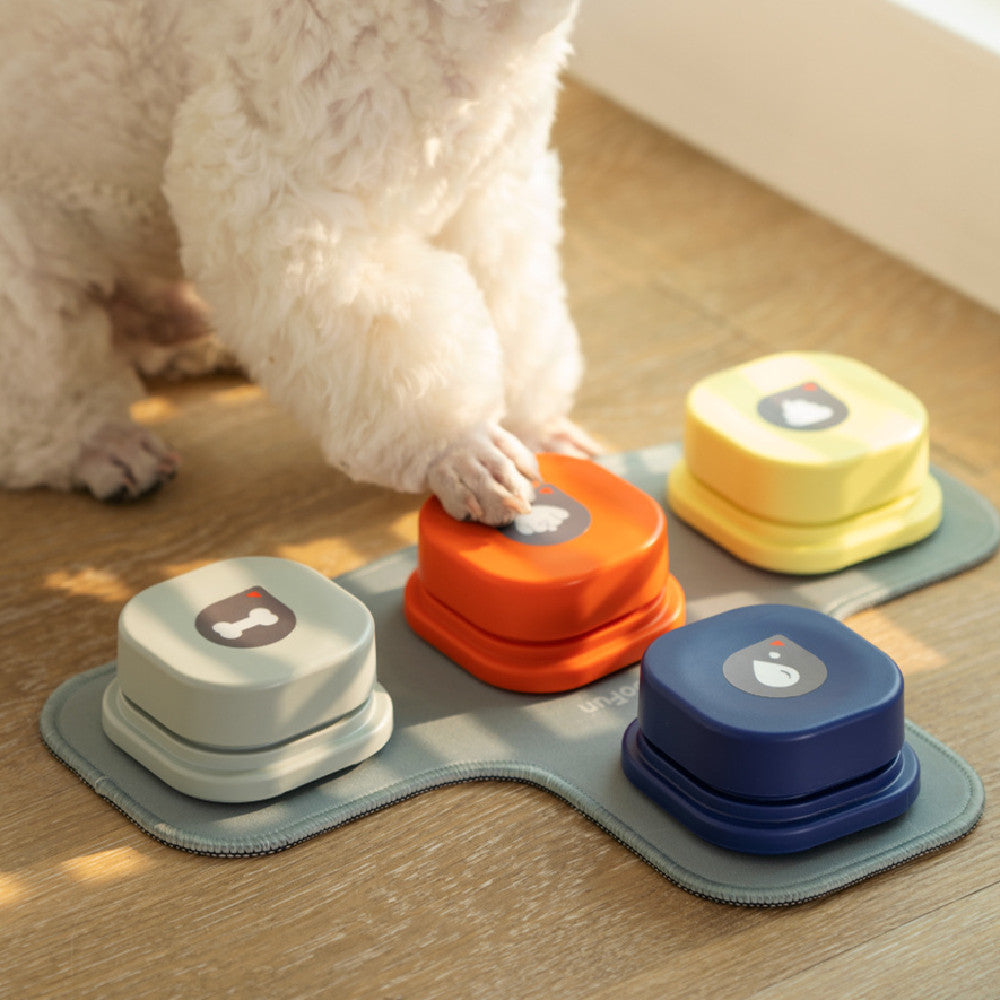 PET COMMUNICATOR